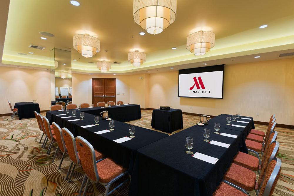 Long Beach Marriott Exterior foto